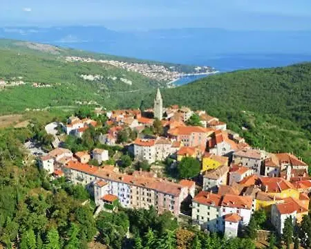 Holiday park Valamar Camping Marina 4*