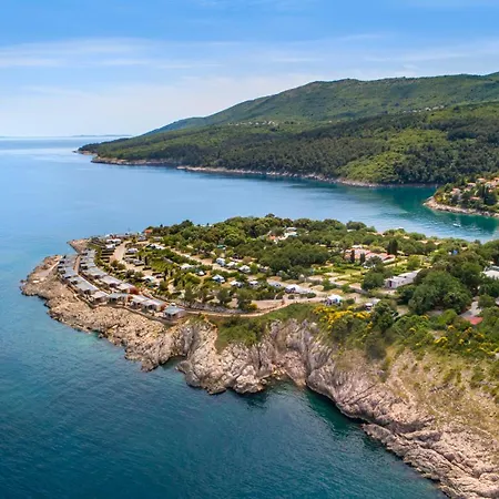 홀리데이파크 Valamar Marina 라벡