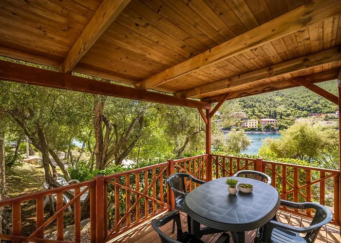 Valamar Marina 4* 라벡