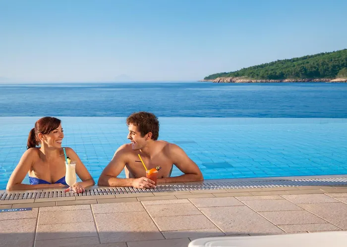 Valamar Marina 라벡